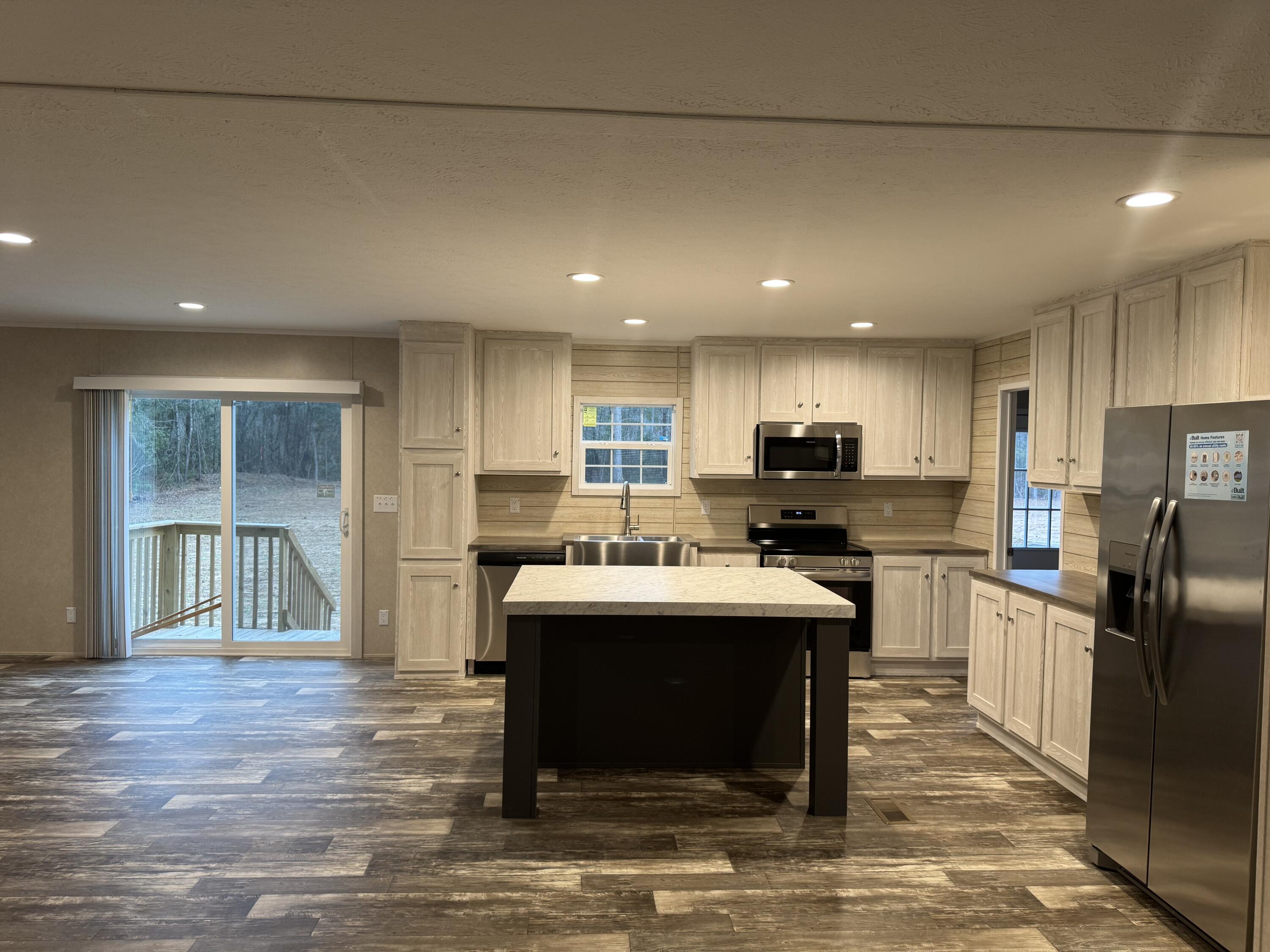 186 Wyman Road Eutawville, SC 29048 - Photo 4 of 22 IMG_3435