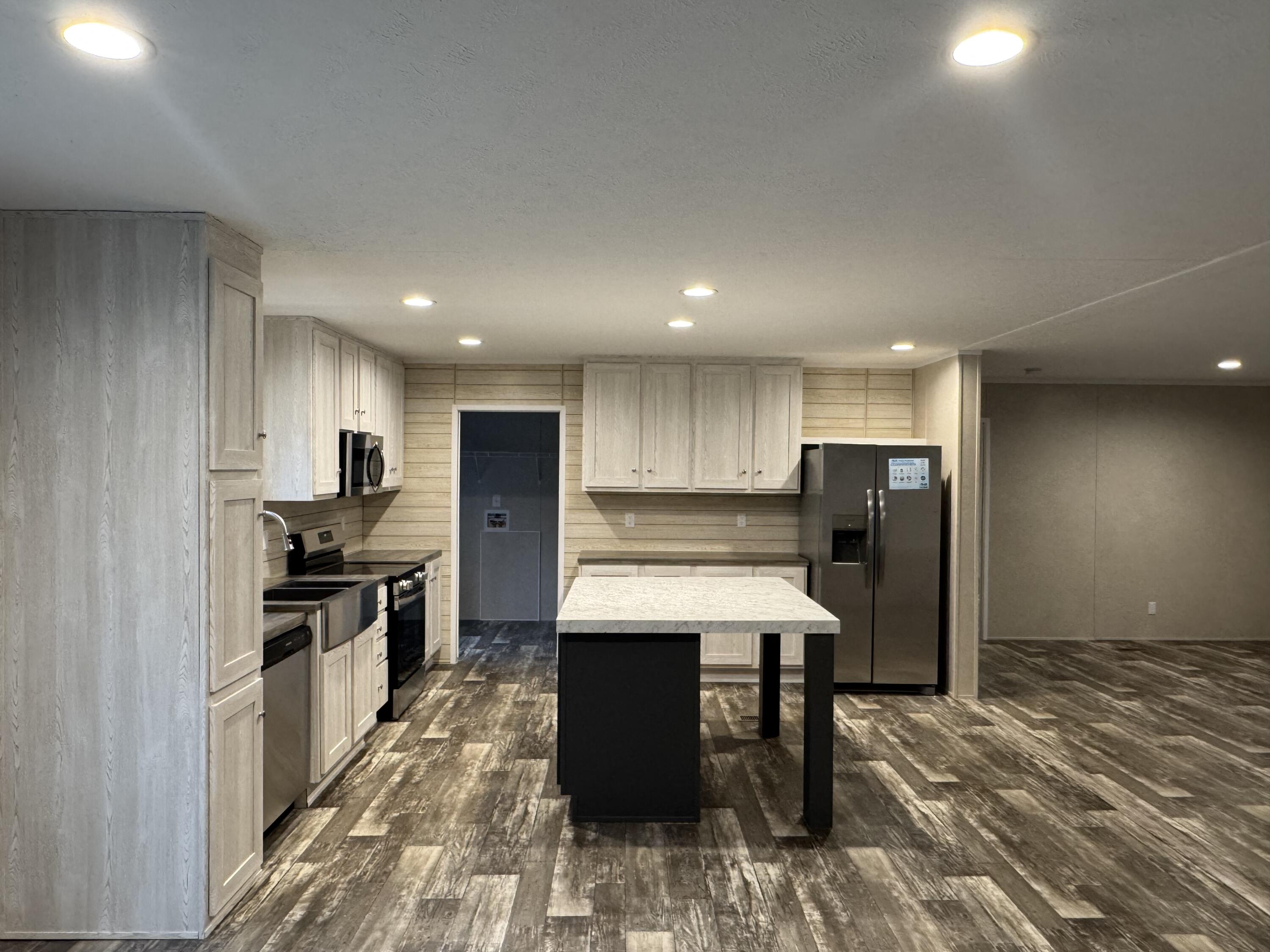 186 Wyman Road Eutawville, SC 29048 - Photo 6 of 22 IMG_3437