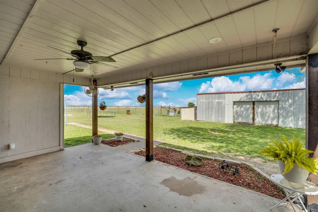 430 Carter Road Italy, TX 76651 - Photo 19 of 36