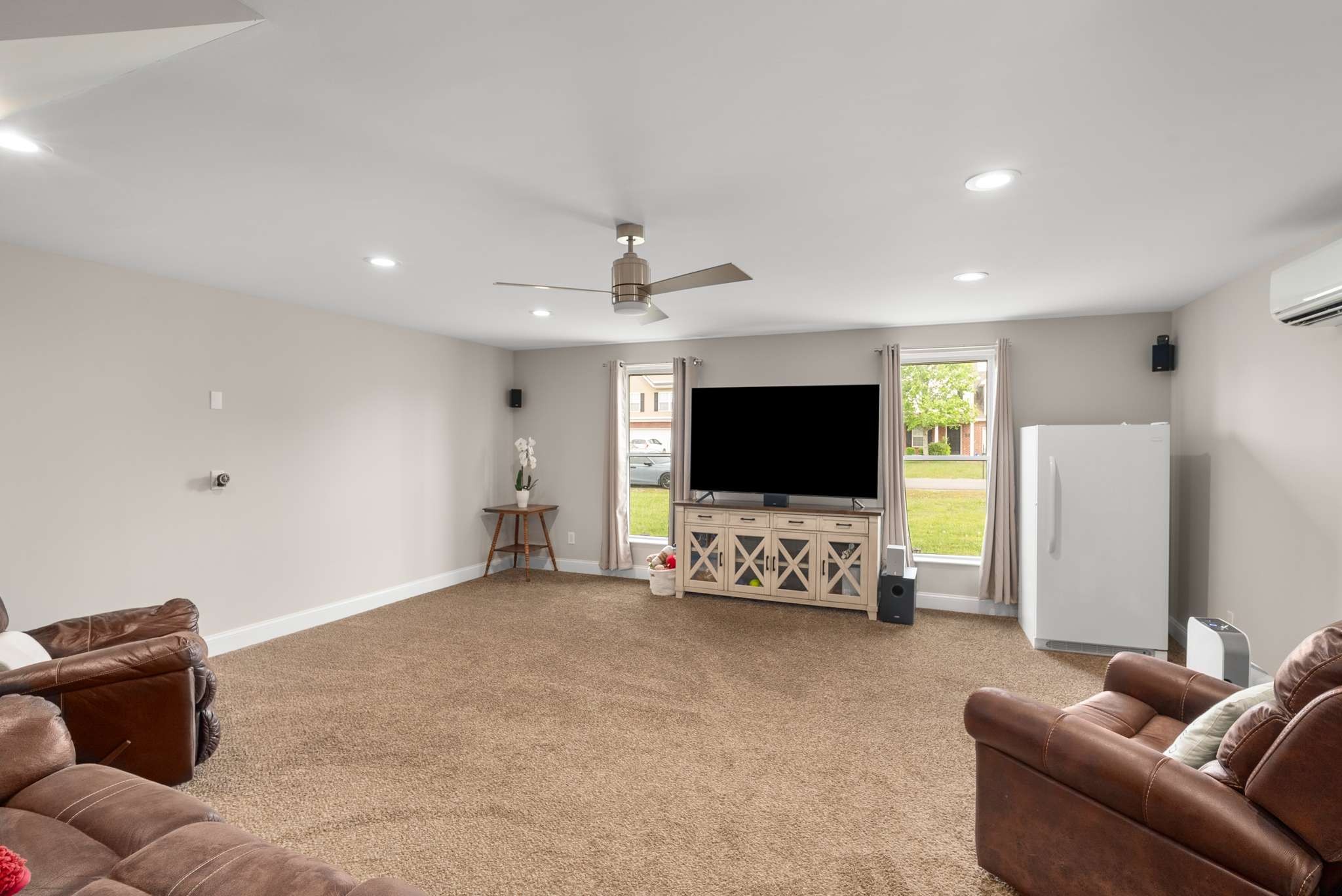 1105 Mantle Way Murfreesboro, TN 37129 - Photo 32 of 47 a living room with furniture and a flat screen tv