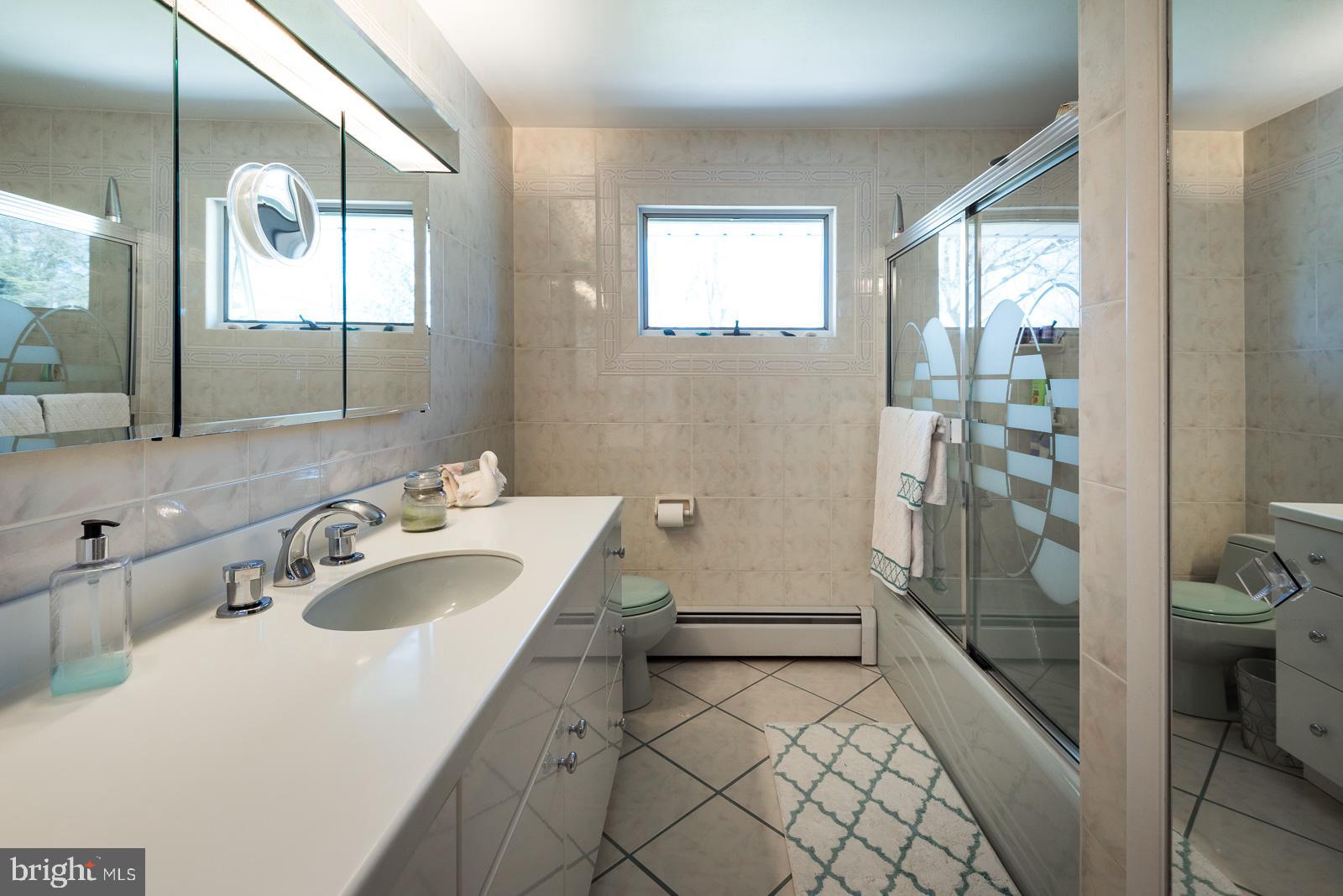 1339 Harris Road Dresher, PA 19025 - Photo 17 of 25 Bathroom