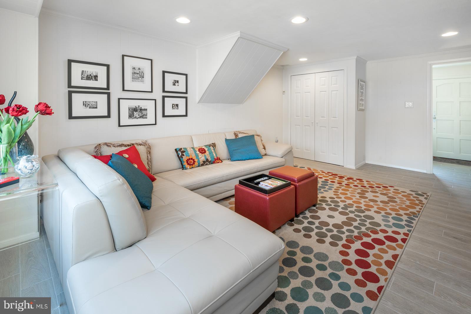 1339 Harris Road Dresher, PA 19025 - Photo 8 of 25 Family Room