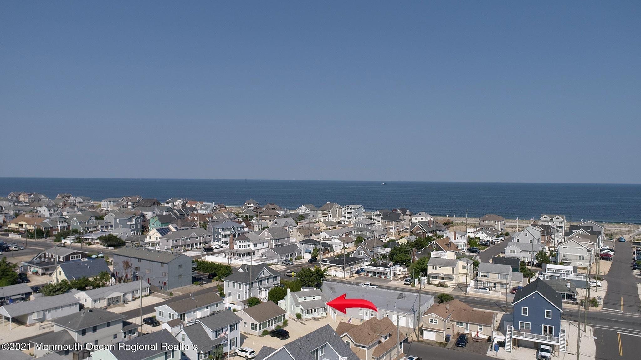 112 Marshmallow Road Lavallette, NJ 08735 - Photo 2 of 50 02