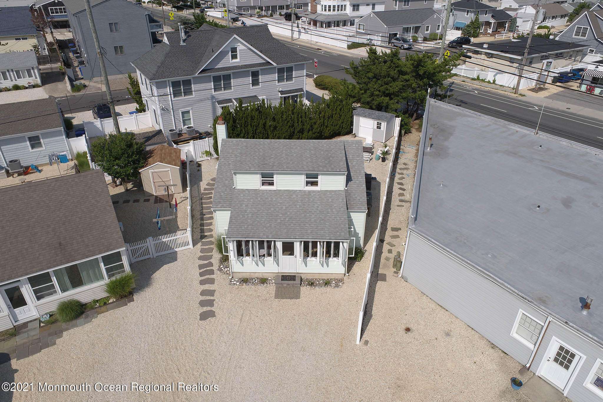 112 Marshmallow Road Lavallette, NJ 08735 - Photo 5 of 50 06