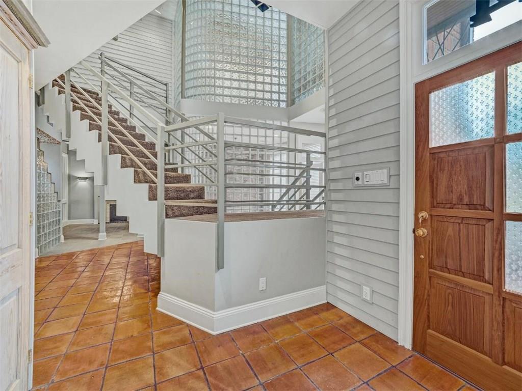 14 Rue Royale Metairie, LA 70002 - Photo 4 of 38 Gallery Image 4