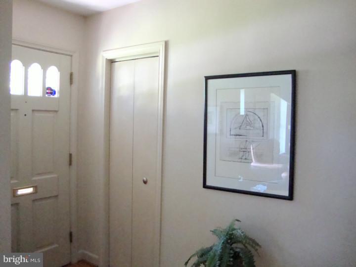 418 Red Leaf Road Wynnewood, PA 19096 - Photo 6 of 20 Foyer