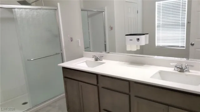 $2,800 | 7513 Lush Oasis Avenue, Las Vegas, NV 89113