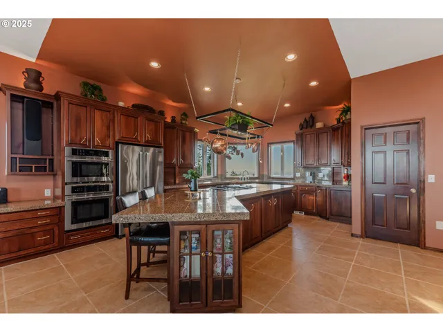 $2,200,000 | 30609 Northeast Spud Mountain Road, Camas, WA 98607