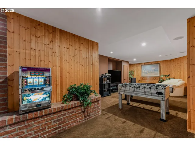 $2,200,000 | 30609 Northeast Spud Mountain Road, Camas, WA 98607