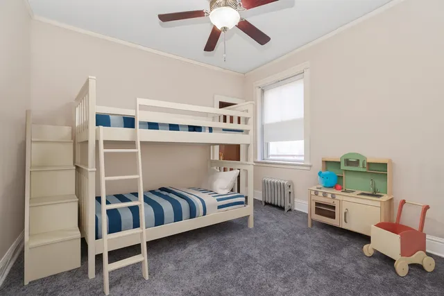 $1,500 | 7422 South Bennett Avenue, Unit 2, Chicago, IL 60649