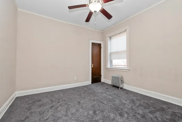$1,500 | 7422 South Bennett Avenue, Unit 2, Chicago, IL 60649