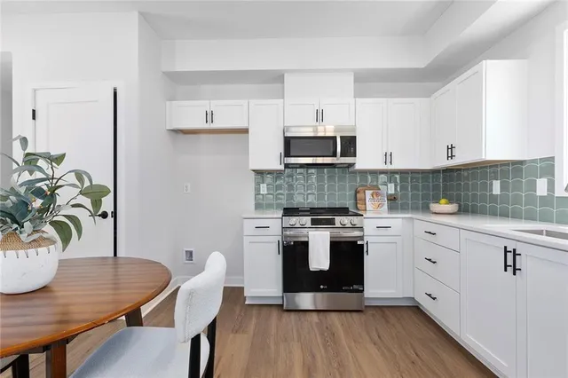 $1,695 | 4523 Forest Avenue, Unit A, Kansas City, MO 64110