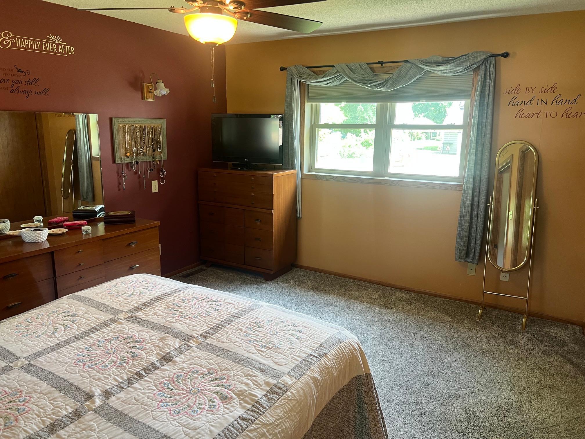 413 South Swift Avenue Litchfield, MN 55355 - Photo 28 of 58