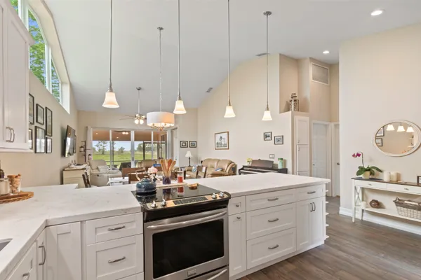 $8,500 | 1401 Mahogany Place, Palm Beach Gardens, FL 33418