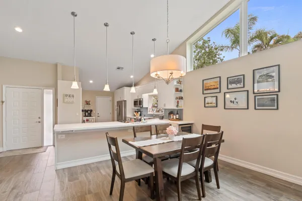 $8,500 | 1401 Mahogany Place, Palm Beach Gardens, FL 33418