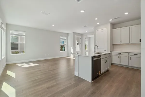 $349,990 | 10716 Oak Bnd Drive, Parrish, FL 34219