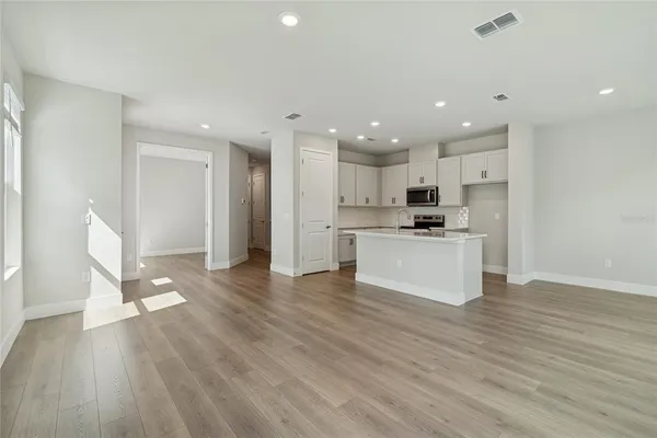 $349,990 | 10716 Oak Bnd Drive, Parrish, FL 34219