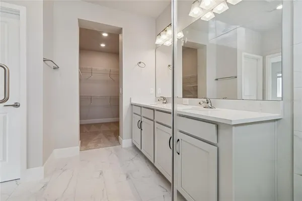 $349,990 | 10716 Oak Bnd Drive, Parrish, FL 34219