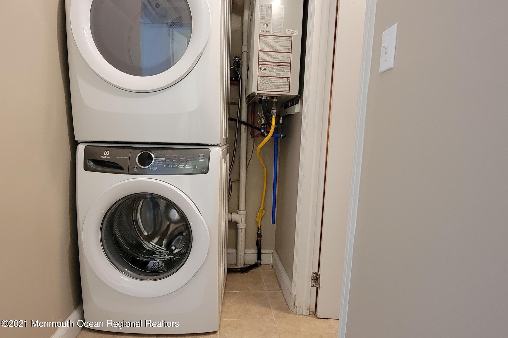1 Brooklyn Avenue Lavallette, NJ 08735 - Photo 45 of 55 a close up view of a washer and dryer