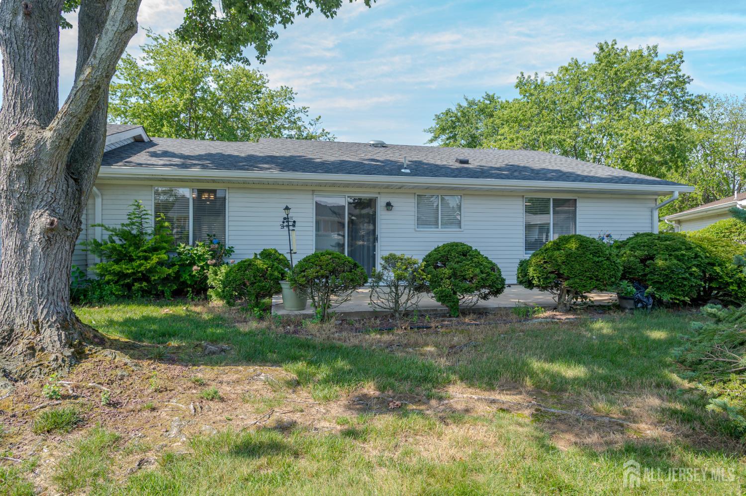 742 A Pompton Road Monroe Township, NJ 08831 - Photo 21 of 27