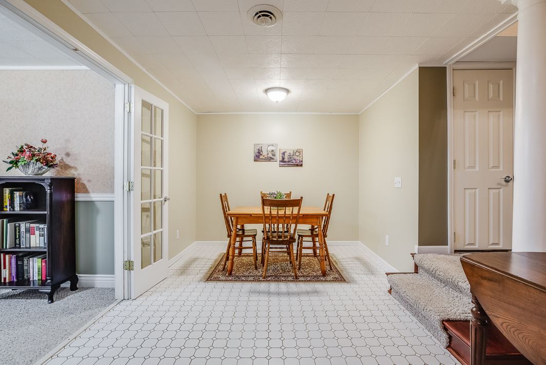 4160 North Sullivan Road Leesburg, IN 46538 - Photo 19 of 22 Gallery Image 19