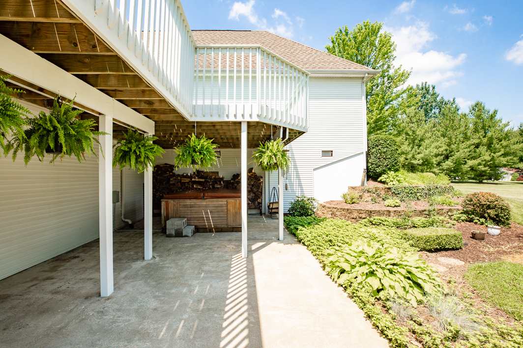 4160 North Sullivan Road Leesburg, IN 46538 - Photo 21 of 22 Gallery Image 21