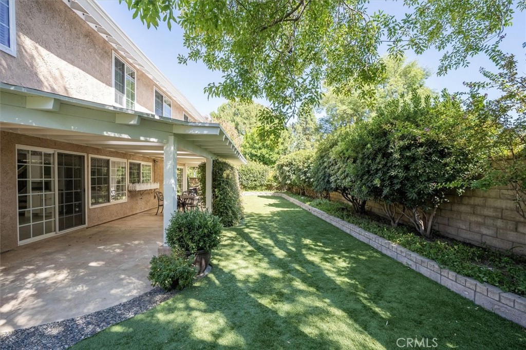 24254 Undine Road Valencia, CA 91355 - Photo 33 of 41 Gallery Image 33