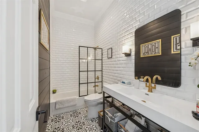 a view of a livingroom with gym equipment