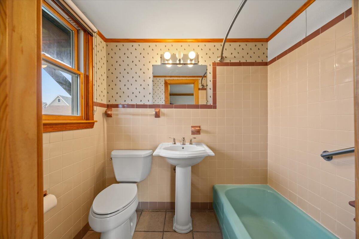 2 Bayview Avenue Scarborough, ME 04074 - Photo 24 of 87 25-2 Bayview-25