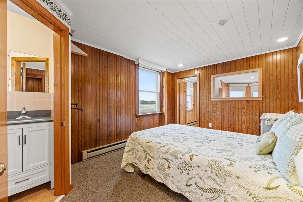 2 Bayview Avenue Scarborough, ME 04074 - Photo 46 of 87 47-2 Bayview-47