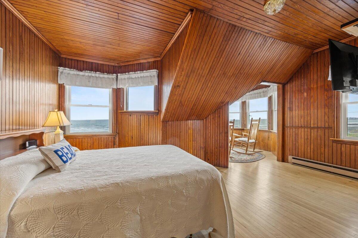 2 Bayview Avenue Scarborough, ME 04074 - Photo 53 of 87 54-2 Bayview-54