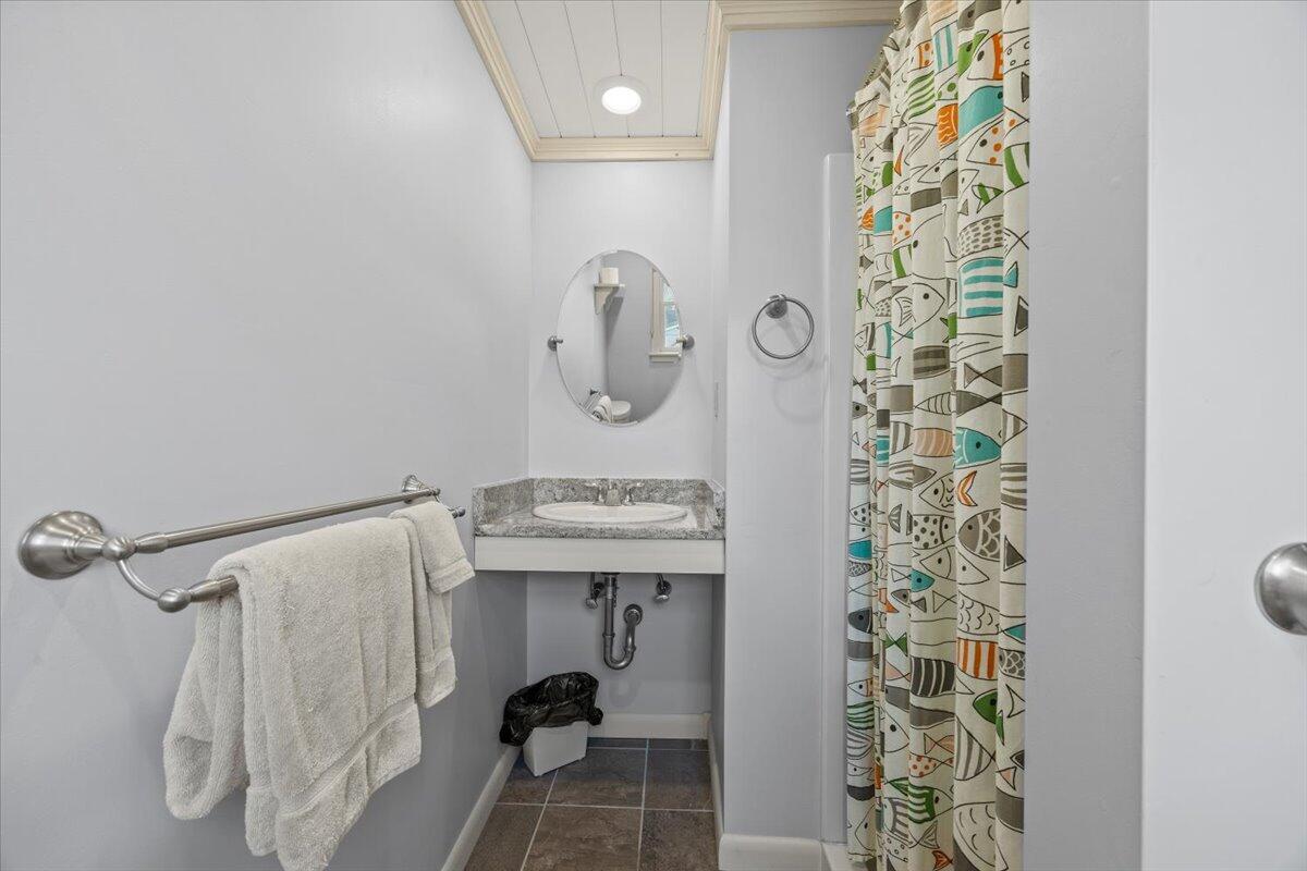 2 Bayview Avenue Scarborough, ME 04074 - Photo 56 of 87 57-2 Bayview-57