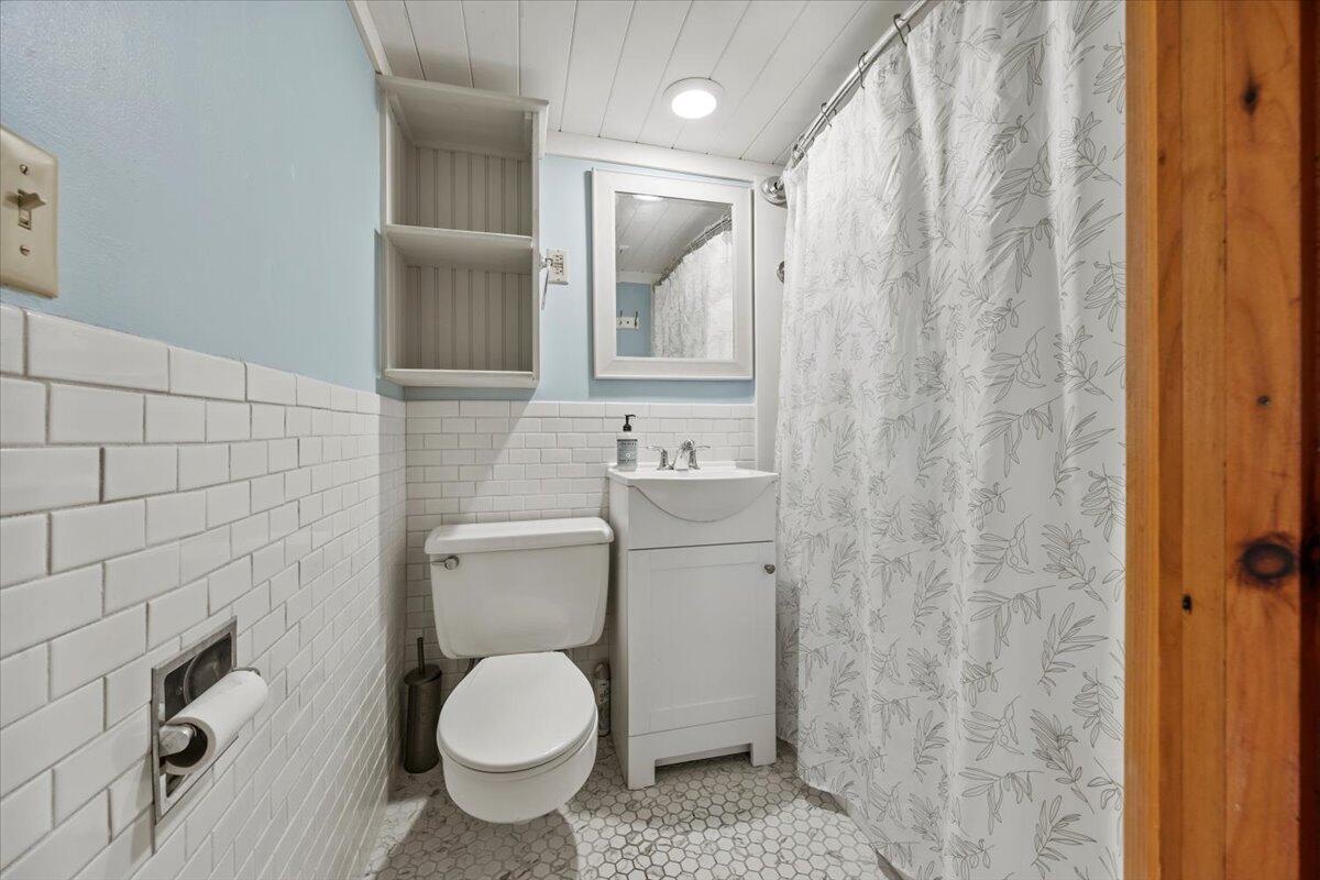 2 Bayview Avenue Scarborough, ME 04074 - Photo 58 of 87 59-2 Bayview-59