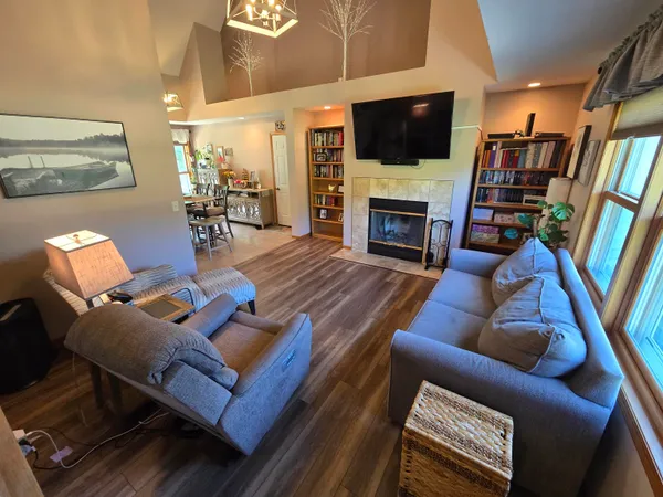 $329,900 | 11-a24 Bunker Lane, Apple River, IL 61001
