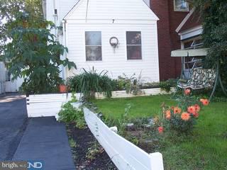 7 West Garrison Road Brookhaven, PA 19015 - Photo 4 of 6 Gallery Image 4