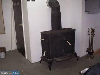 7 West Garrison Road Brookhaven, PA 19015 - Photo 5 of 6 Gallery Image 5