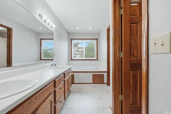 $324,900 | 14728 Buckthorn Court, Fort Wayne, IN 46814