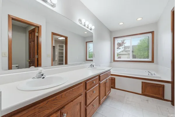 $324,900 | 14728 Buckthorn Court, Fort Wayne, IN 46814