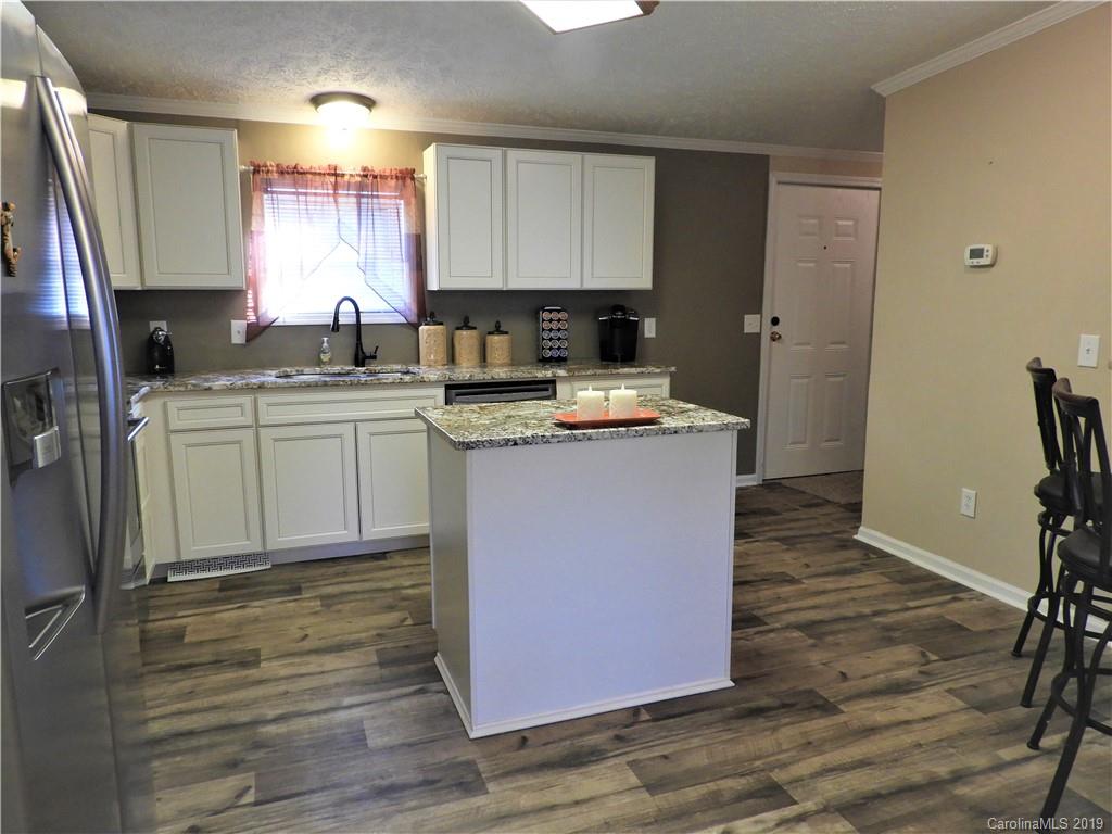 370 South Pea Ridge Road Mooresboro, NC 28114 - Photo 7 of 26 Gallery Image 7