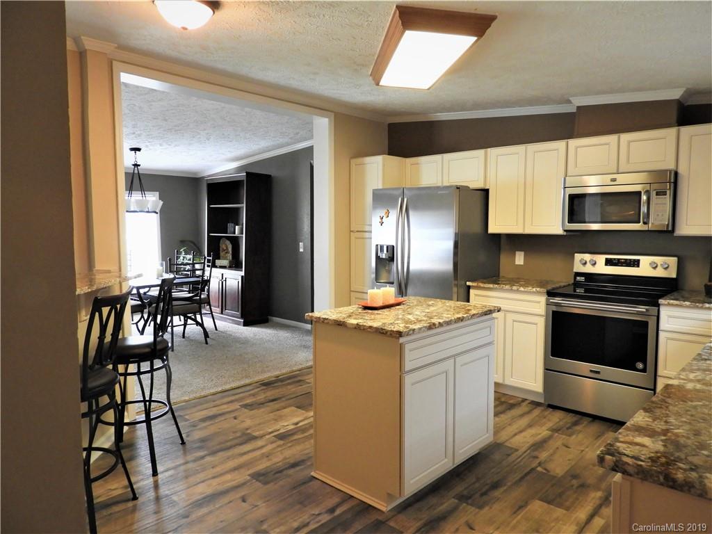 370 South Pea Ridge Road Mooresboro, NC 28114 - Photo 9 of 26 Gallery Image 9