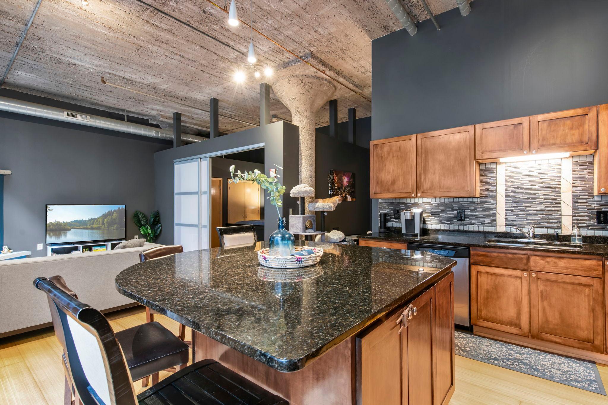 521 South 7th Street, Unit 419 Minneapolis, MN 55415 - Photo 7 of 43