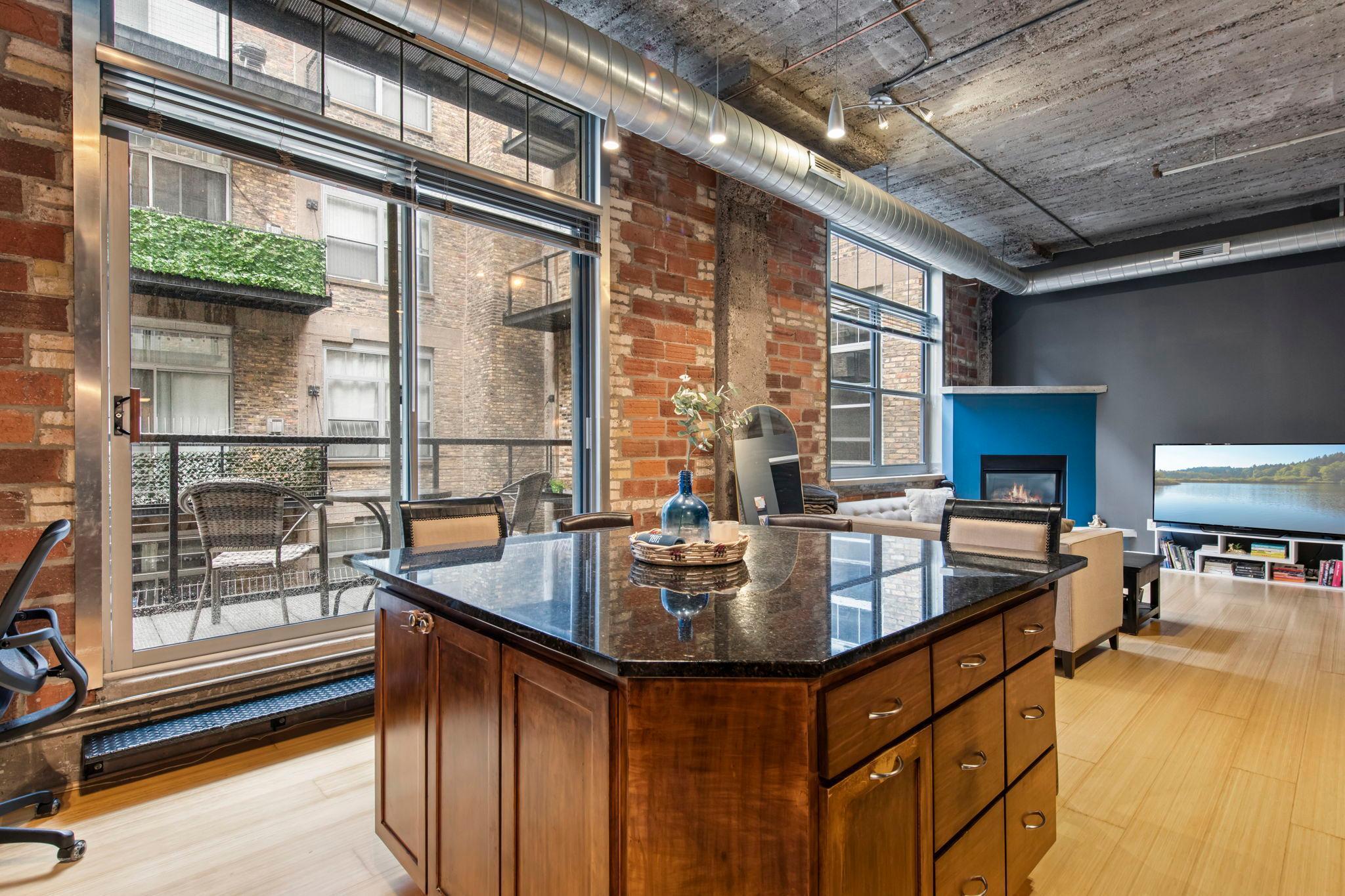 521 South 7th Street, Unit 419 Minneapolis, MN 55415 - Photo 8 of 43