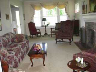 1957 Coventry Road Upper Arlington, OH 43212 - Photo 3 of 5