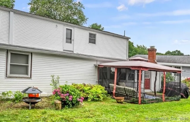 $1,900 | Undisclosed Address, Westbrook, CT 06498