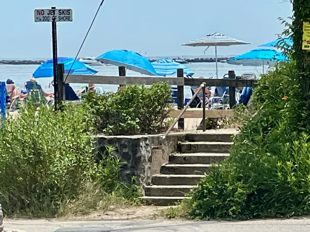 $1,900 | Undisclosed Address, Westbrook, CT 06498