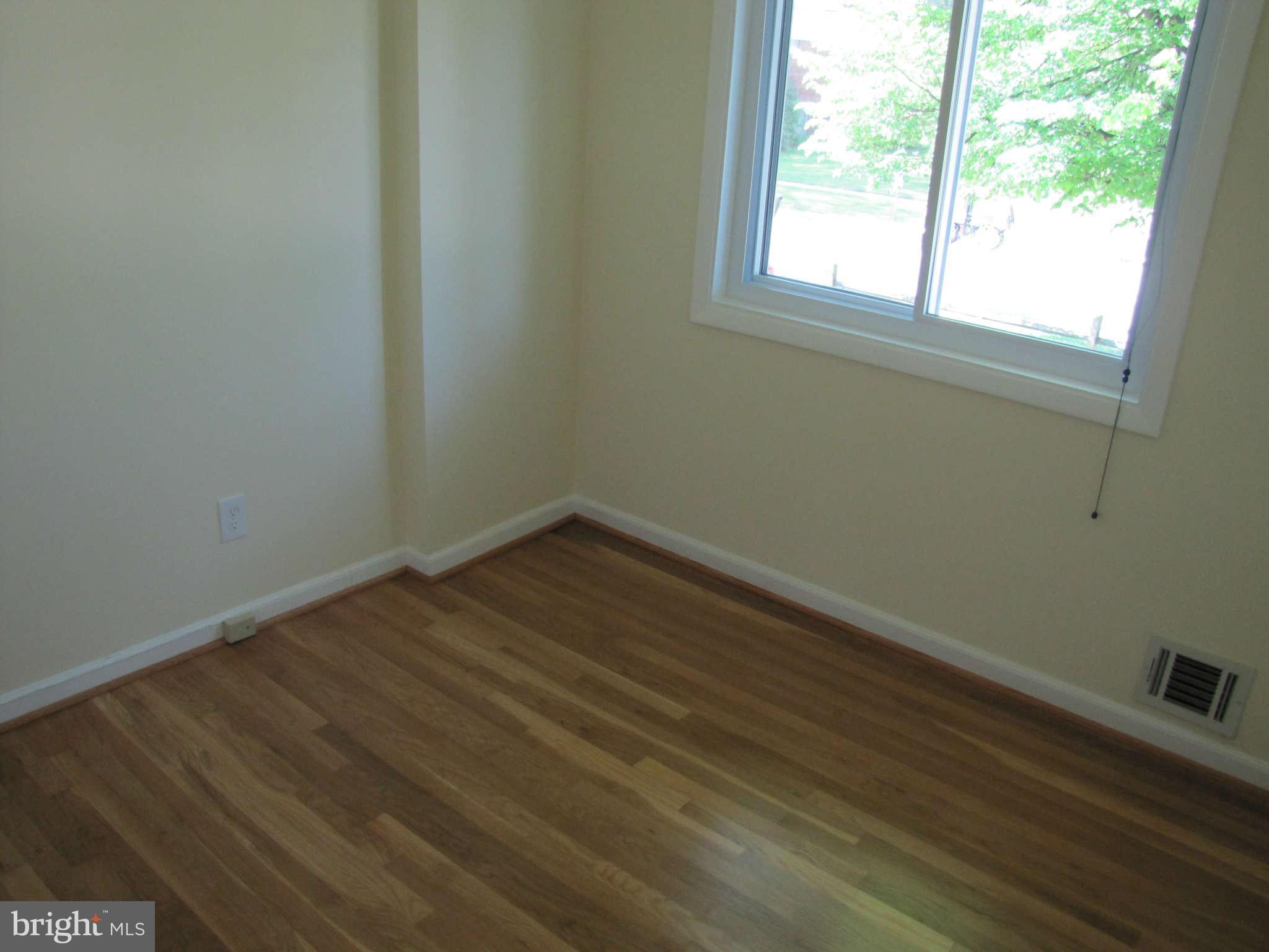 4002 Southend Road Rockville, MD 20853 - Photo 22 of 30 Bedroom