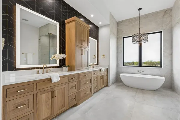 $1,970,000 | 2016 Verona Drive, Weatherford, TX 76087