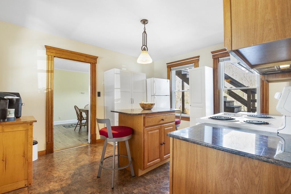 300 Sanders Street Athol, MA 01331 - Photo 9 of 30 Gallery Image 9