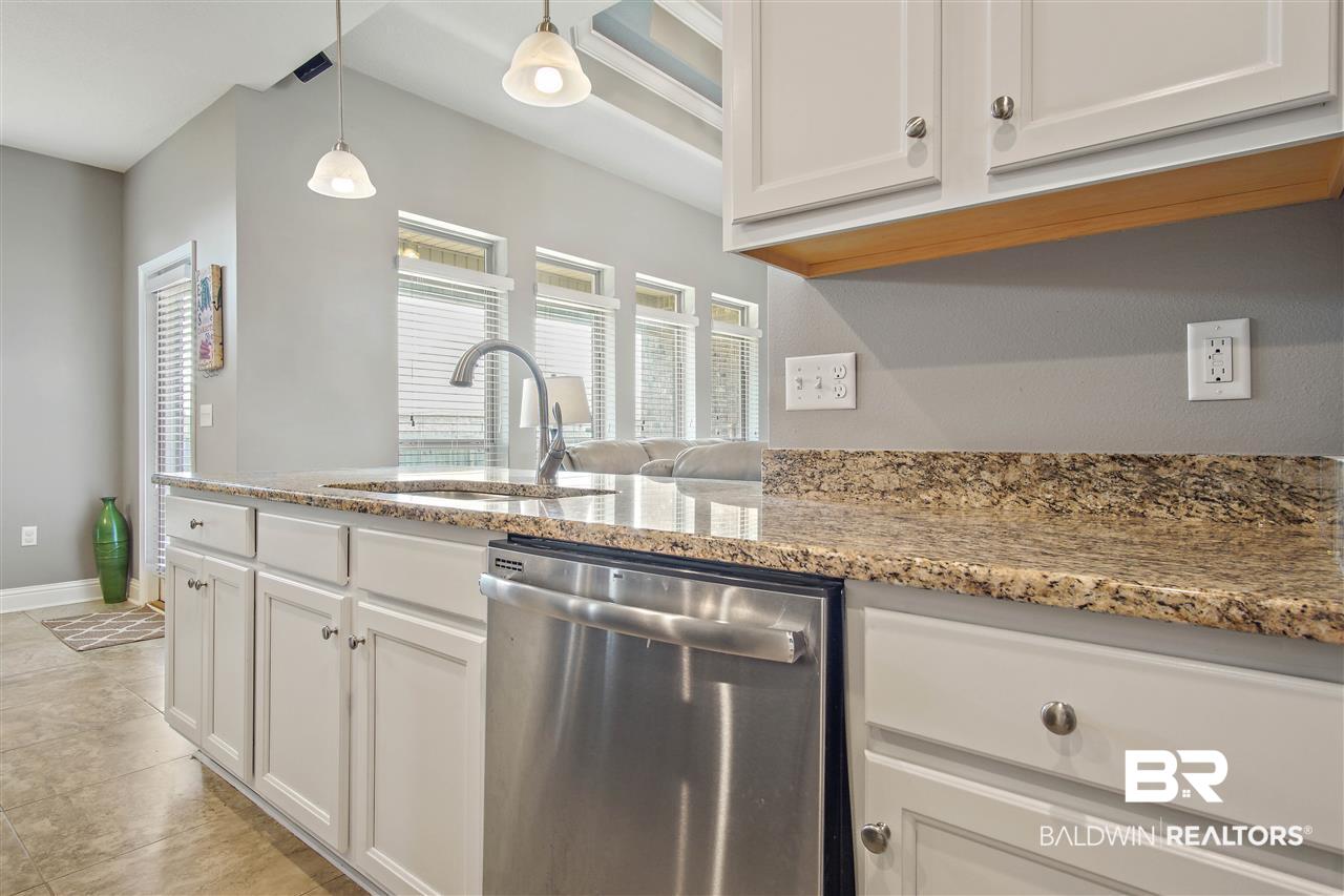 9766 Ottawa Drive Daphne, AL 36526 - Photo 10 of 34