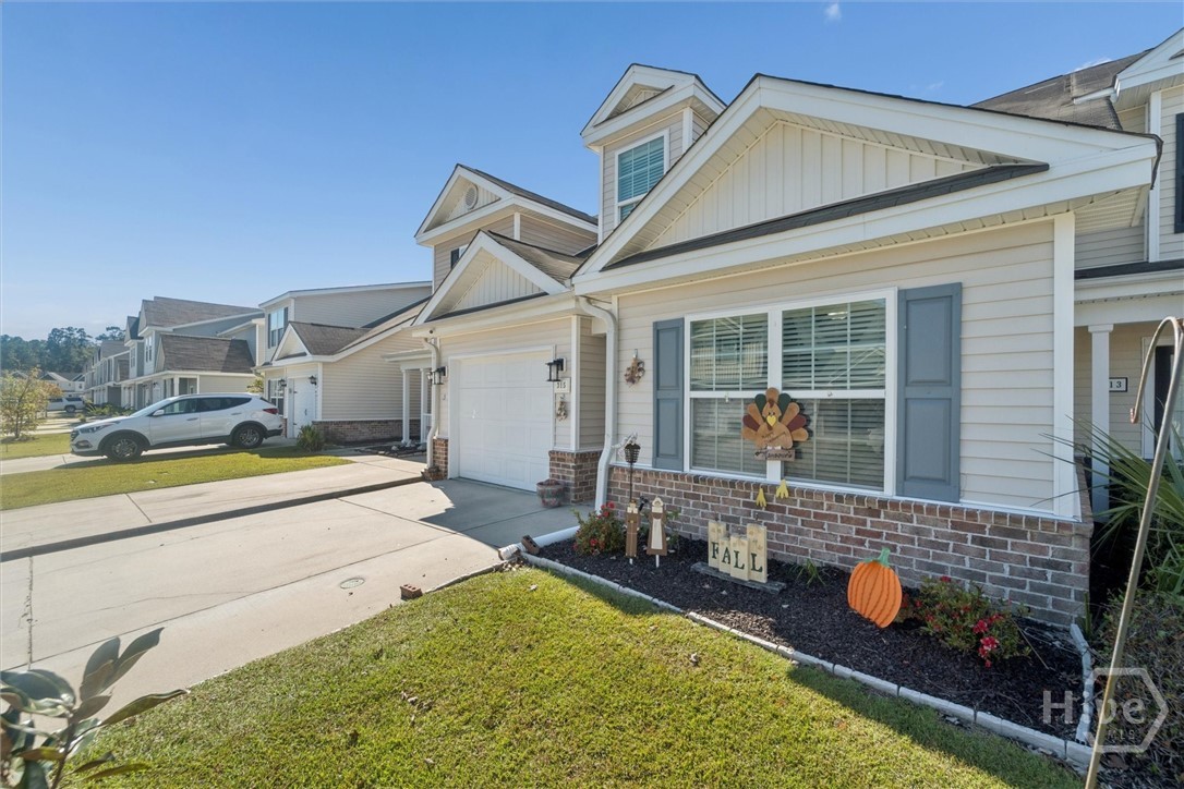 315 Gov Gwinnett Way Pooler, GA 31322 - Photo 4 of 36